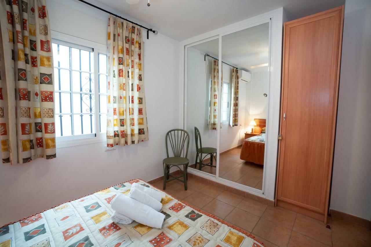 Ladera Del Mar Apartments Nerja Exterior photo