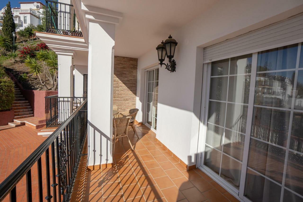 Ladera Del Mar Apartments Nerja Exterior photo